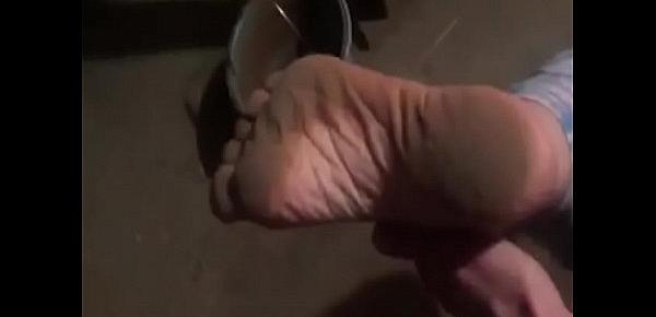  pitch dirty black soles